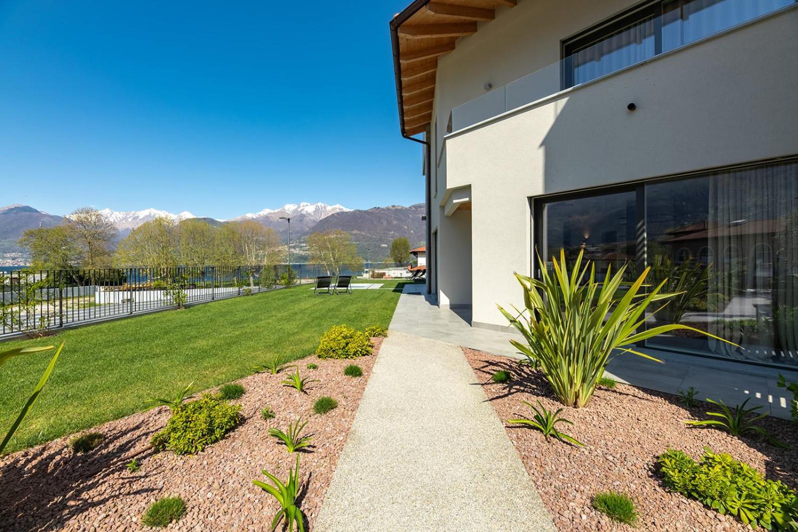 Lago Dorato Luxury Apartments & Villa - Lake Como View Colico Exterior foto